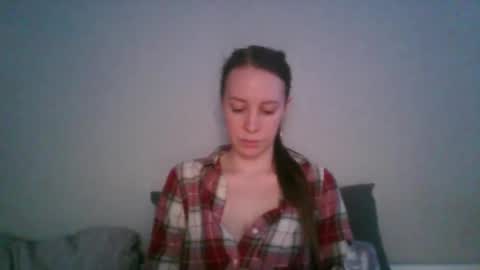naughty_spark_ online show from 05/27/26, 12:35