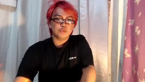 Snapshot of naughty_ursula21xxx chatting on 02/25/25, 03:16 naughty_ursula21xxx online show from 02/25/25, 03:16