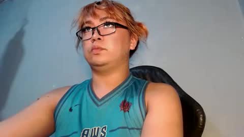 Snapshot of naughty_ursula21xxx chatting on 09/15/25, 12:27 naughty_ursula21xxx online show from 09/15/25, 12:27