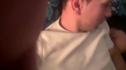 Snapshot of naughtybunnnies chatting on 12/05/25, 01:58 naughtybunnnies online show from 12/05/25, 01:58