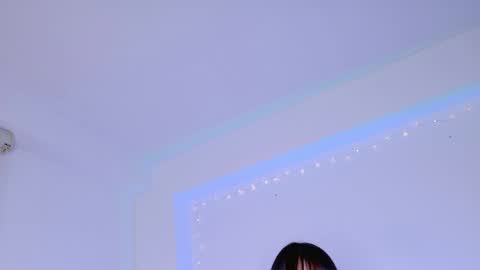      online show from 04/08/26, 12:10