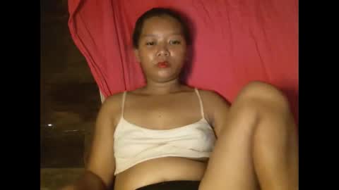 Snapshot of naughtycuttieangel chatting on 05/27/26, 02:41 naughtycuttieangel online show from 05/27/26, 02:41