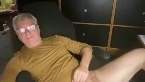 naughtydaddyla online show from 11/12/25, 03:18