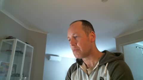 Snapshot of naughtyfro37 chatting on 10/12/25, 01:37 whatever you want it to be online show from 10/12/25, 01:37