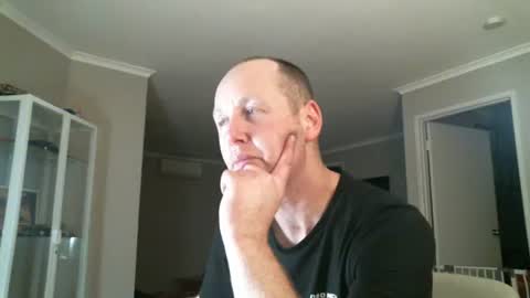 Snapshot of naughtyfro37 chatting on 10/29/25, 09:11 whatever you want it to be online show from 10/29/25, 09:11