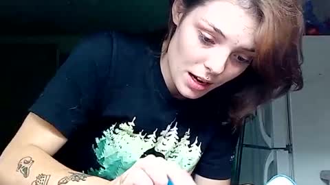 Snapshot of naughtygirl_kel chatting on 09/17/25, 06:37 naughtygirl_kel online show from 09/17/25, 06:37