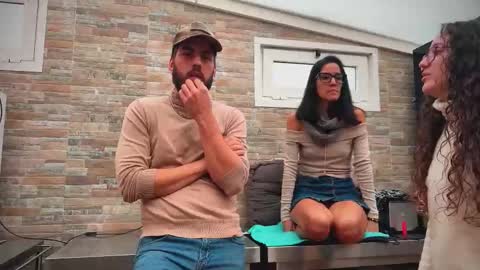 ANDREA STEPH  MIKE online show from 02/03/26, 09:47