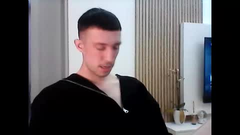 Snapshot of naughtymatteo chatting on 04/11/26, 10:36 Naughty Matteo online show from 04/11/26, 10:36