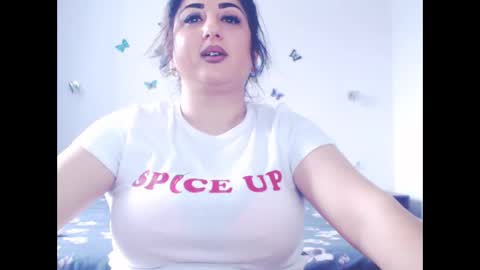 Snapshot of naughtymaya4you chatting on 02/06/26, 11:24 naughtymaya4you online show from 02/06/26, 11:24