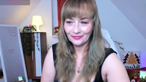 Milana - on air every day except Wednesday from 9 pm to 4 am European time online show from 01/08/26, 09:17