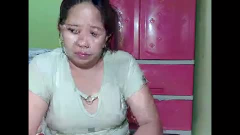 naughtymom26 online show from 09/25/25, 02:37