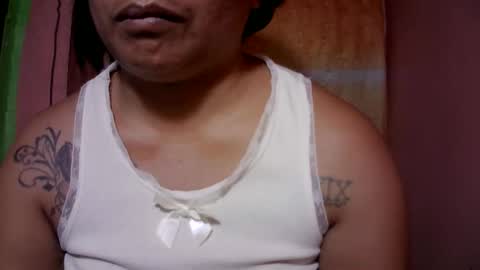 Snapshot of naughtymom_33 chatting on 01/08/26, 04:15 naughtymom_33 online show from 01/08/26, 04:15