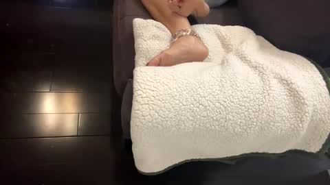 Snapshot of naughtynails4u chatting on 10/16/25, 01:56 Naughty Nails online show from 10/16/25, 01:56