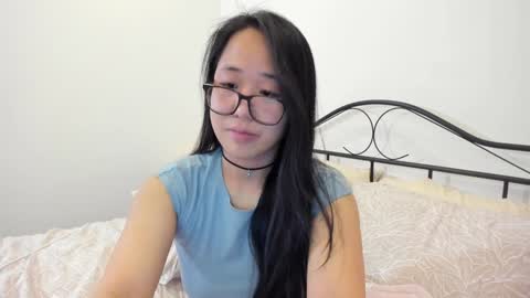 Gigi Chu  online show from 01/27/25, 05:26