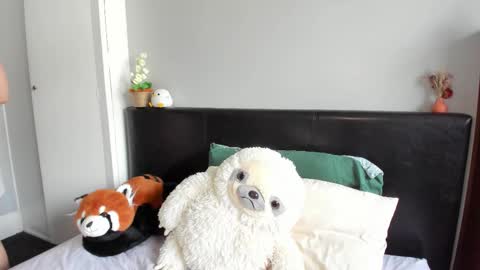 Gigi Chu  online show from 02/21/26, 01:56