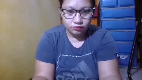 Snapshot of naughtypinay08 chatting on 10/24/25, 08:16 juls online show from 10/24/25, 08:16