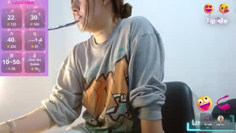 naughtyplayass online show from 02/20/25, 06:24