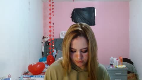 naughtyplayass online show from 02/26/25, 12:36