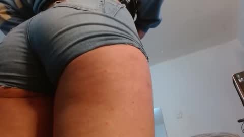 naughtyplayass online show from 03/03/26, 06:36