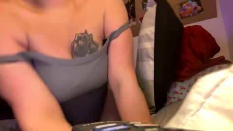 naughtyred23 online show from 11/02/25, 07:33