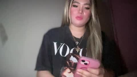 Snapshot of naughtyrosecum chatting on 01/27/25, 01:30 Rose Wilson online show from 01/27/25, 01:30