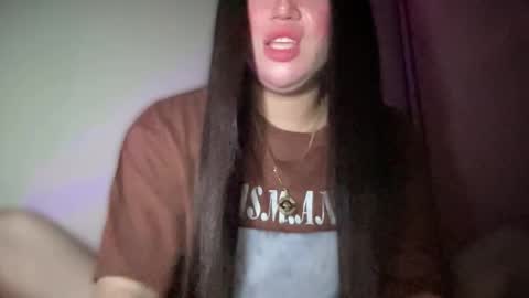 Snapshot of naughtyrosecum chatting on 02/07/25, 06:56 Rose Wilson online show from 02/07/25, 06:56