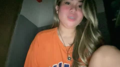 Snapshot of naughtyrosecum chatting on 05/11/26, 03:07 Rose Wilson online show from 05/11/26, 03:07