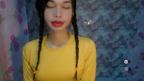 Snapshot of naughtysunshinepinay chatting on 06/28/26, 06:19 Celine online show from 06/28/26, 06:19