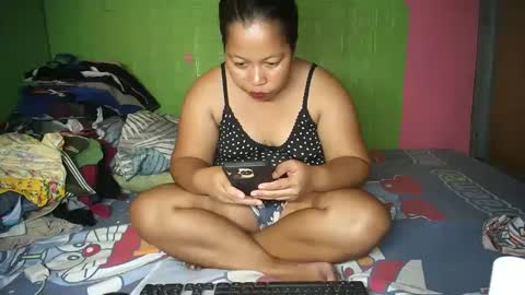 Snapshot of naughtyvina4u chatting on 02/03/25, 05:07 VI NA online show from 02/03/25, 05:07