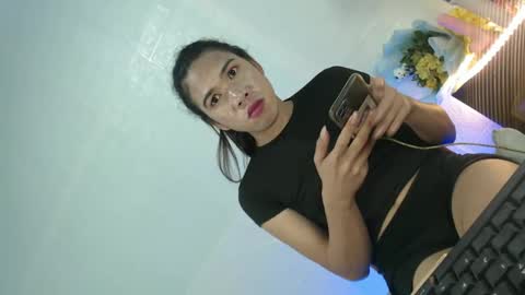 naughtywildvenice online show from 02/16/25, 08:55