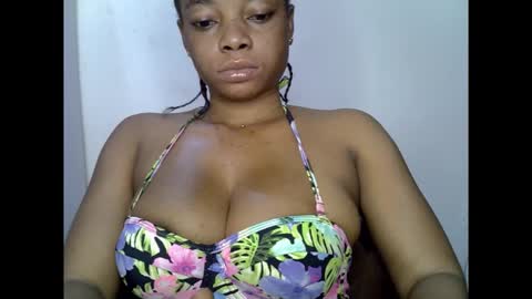 Snapshot of naughtyxcuntx chatting on 09/18/25, 05:31 naughtyxcuntx online show from 09/18/25, 05:31