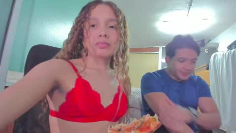 Snapshot of naugthtycurls chatting on 03/09/25, 11:25 Arantxa online show from 03/09/25, 11:25