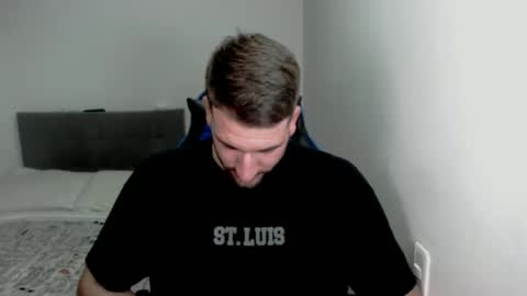 Snapshot of naugthy18boy chatting on 02/24/25, 07:41 Nico online show from 02/24/25, 07:41