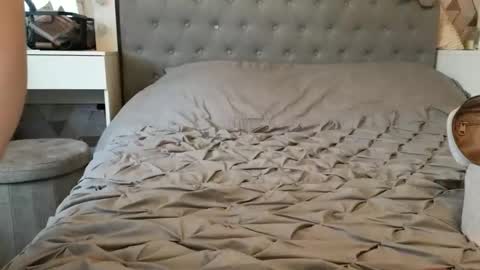 Navyrein online show from 02/20/26, 09:32