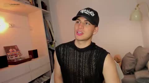 Natan online show from 03/20/26, 02:16