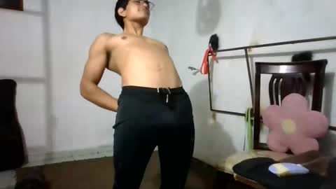 Snapshot of nay2167 chatting on 12/13/25, 08:47 nay2167 online show from 12/13/25, 08:47