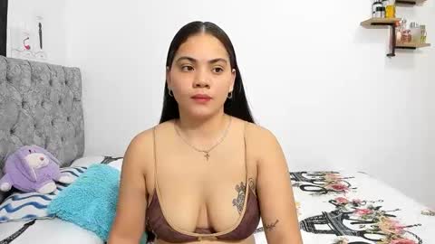 nay_and_aleja online show from 11/06/25, 02:34