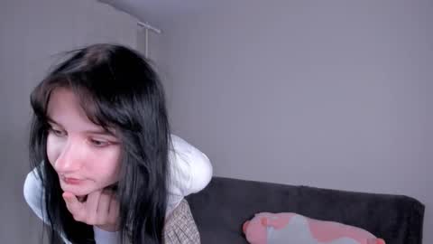 Kira online show from 03/08/26, 07:28