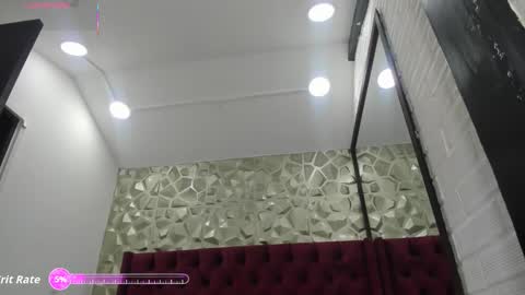 nayara_macherano online show from 11/10/25, 11:09