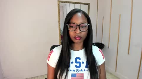 Nayaris 3 online show from 09/13/25, 11:43