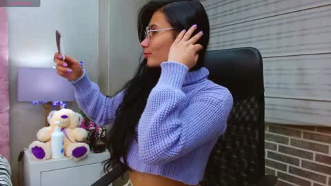 Naye  online show from 01/16/25, 04:17