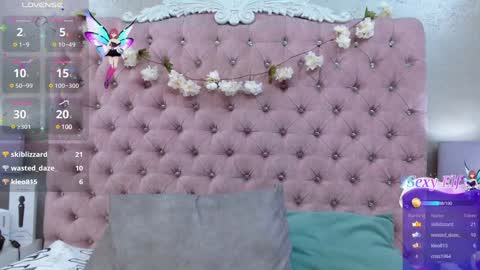 Naye  online show from 01/19/25, 07:46