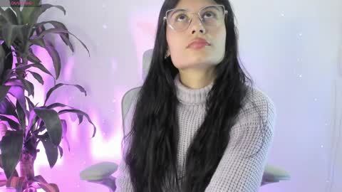 Naye  online show from 04/05/26, 04:53