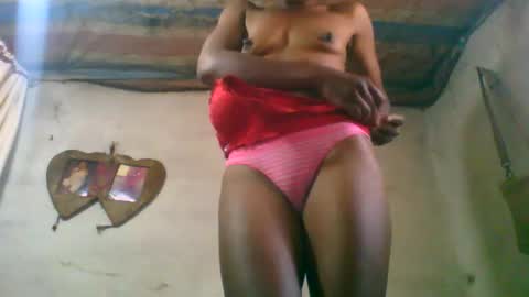 Nayla online show from 02/06/26, 05:56