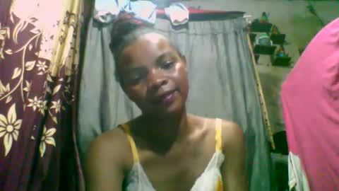 Nayla online show from 02/10/26, 07:07