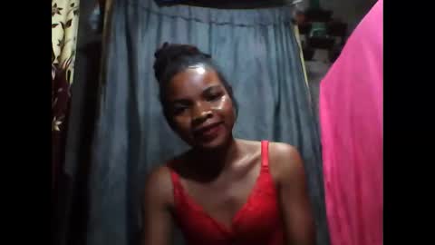 Nayla online show from 02/12/26, 08:26