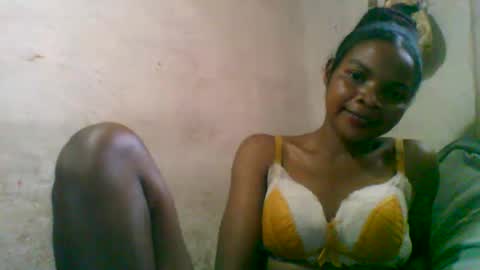 Nayla online show from 02/23/26, 12:46