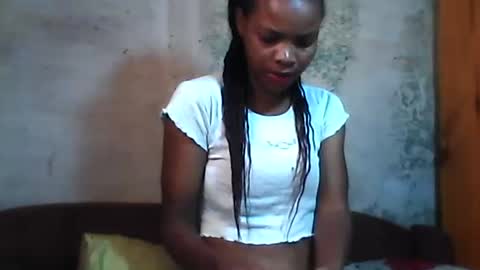 Snapshot of naylah313 chatting on 05/20/26, 07:14 Nayla online show from 05/20/26, 07:14