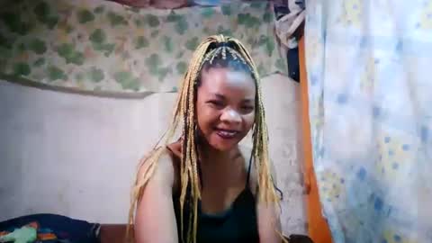 Snapshot of naylah313 chatting on 07/01/26, 06:59 Nayla online show from 07/01/26, 06:59