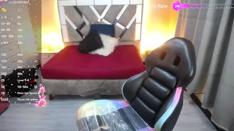 Snapshot of nayleah chatting on 03/04/25, 02:17 nayleah online show from 03/04/25, 02:17